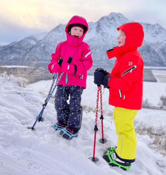 hiking-with-kids.png