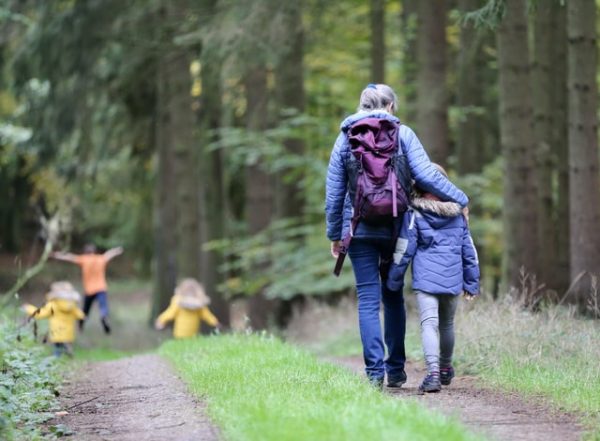 juliane-liebermann-hiking-with-kids